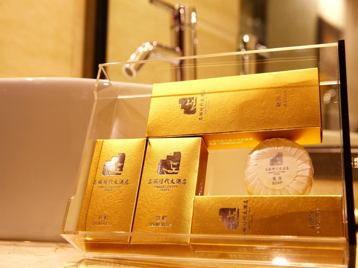 Mingcheng Times Hotel Чэнду Экстерьер фото