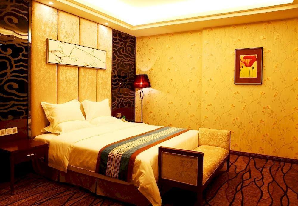 Mingcheng Times Hotel Чэнду Экстерьер фото